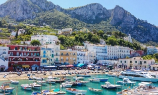 Đảo Capri có gì đặc biệt mà nhà Beckham và sao Hollywood đều 'check in”?