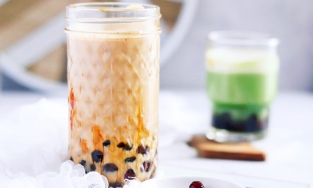 Cách pha trà sữa trân châu đường đen ngon như ở tiệm