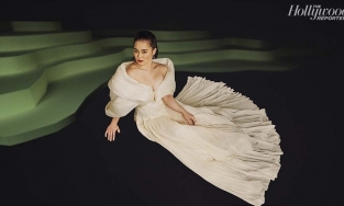 Màn đụng hàng 'bất phân thắng bại' của Hà Hồ và công chúa Disney gốc Việt