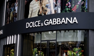 Dolce & Gabbana tuyên bố ngừng sử dụng lông động vật trong năm 2022