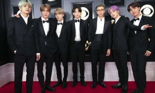 BTS trở thành nhóm nhạc châu Á đầu tiên nhận đề cử trong lịch sử Grammy