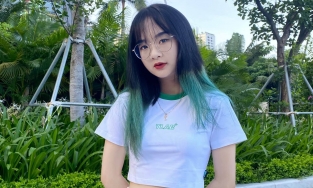 Ngồi im ở nhà chống dịch cũng tự dưng dính phốt, “Thánh nữ Bi-A” Gấm Kami phản ứng bằng việc… xin link.