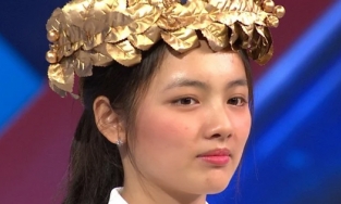 Nữ sinh lớp 11 xinh như hoa giành vòng nguyệt quế tại Olympia 2021