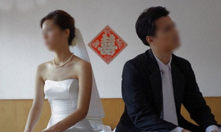 Cô gái trả lại nhẫn đính hôn 70 triệu vì cho rằng quá rẻ tiền