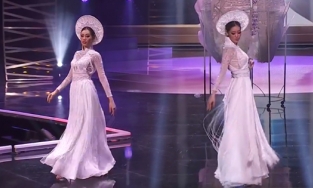Khánh Vân xuất hiện ấn tượng, tung cú xoay 'thần thánh' tại đêm thi Quốc phục Miss Universe