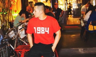 Vũ Khắc Tiệp check-in Hội An, dân mạng tha thiết: 'Xin anh đừng!'