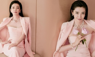 Lý Băng Băng khoe nhan sắc trẻ đẹp, vóc dáng như gái đôi mươi dù đã U50