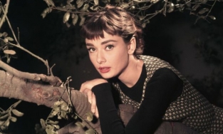 'Tượng đài sắc đẹp' Audrey Hepburn giữ mãi vẻ đẹp toả sáng nhờ những bí quyết này