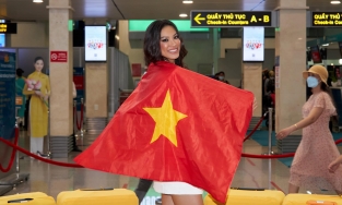 Kim Duyên được dự đoán lọt top 6 tại Hoa hậu Siêu quốc gia