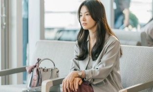 Fan Song Hye Kyo nhất định phải 'đu thần tượng' những items trung tính 'đáng đồng tiền bát gạo' này