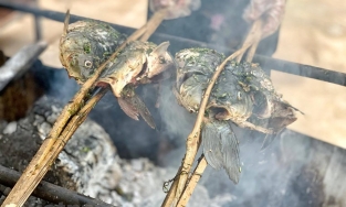 Pa Pỉnh Tộp - món cá nướng độc đáo ở Tây Bắc của người Thái