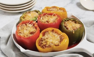 Cách làm ớt chuông hải sản phô mai cực lạ miệng cho cả gia đình
