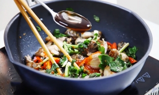 Cách làm ếch xào lá lốt ngon miệng, bổ dưỡng chỉ trong vòng 30 phút