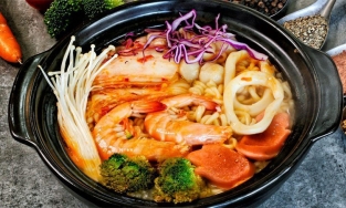 Công thức nấu mì cay Hàn Quốc cực đơn giản lại chuẩn vị tại nhà