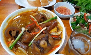 Cách nấu đuôi bò hầm sả đơn giản nhưng đậm đà, ngon miệng khó quên