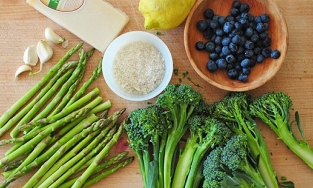 Mẹo bảo quản súp lơ và măng tây, đảm bảo cả tuần vẫn tươi ngon