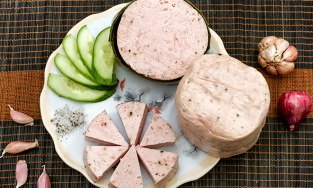 Giò chả thừa sau Tết nên chế biến món gì để vừa nhanh hết, vừa ngon miệng?