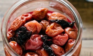 Cách làm mơ muối Umeboshi Nhật Bản, nguyên liệu rất tốt cho sức khỏe