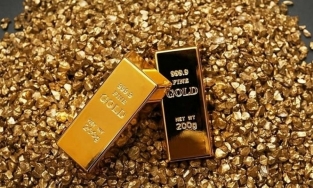 Giá vàng hôm nay 27/11: Vàng trong nước và thế giới đồng loạt bật tăng mạnh