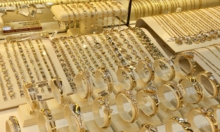 Giá vàng hôm nay 15.4: Vàng trong nước và thế giới đồng loạt giảm