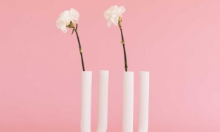 6 bình hoa đặc sắc giúp bạn đem vẻ đẹp thiên nhiên vào trong không gian sống