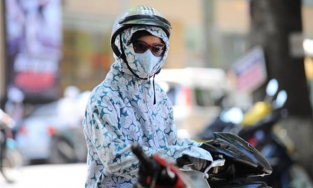 Những cú 'xi nhan trái nhưng rẽ phải' của 'quý bà Ninja'