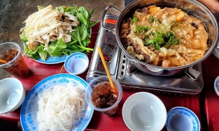 Hai quán lẩu chay cực nổi tiếng ở làng Đại học Thủ Đức, giá chỉ từ 35 ngàn