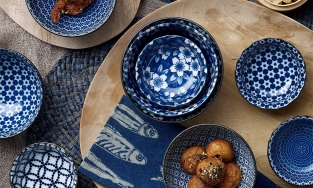 Làm mới phòng bếp và bàn ăn bằng gốm sứ Nhật Bản