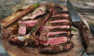 6 phần thịt bò ngon nhất và phù hợp nhất để làm beefsteak 