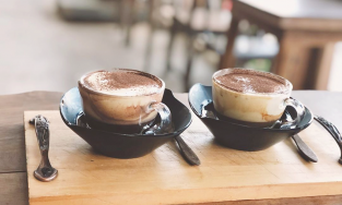 Đến Đà Lạt, ghé Tiệm Táo Đỏ thưởng thức cà phê trứng đúng điệu