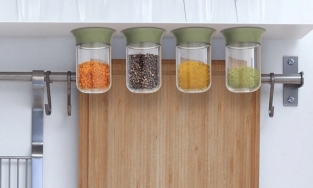 Lưu trữ thông minh phòng bếp nhờ bộ hộp nắp hít cực tiết kiệm không gian