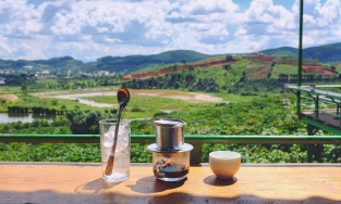 Mê Linh Coffee Garden-quán cà phê view đẹp và nhiều góc 'sống ảo' ở Đà Lạt 