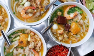 4 tiệm bánh canh cua hấp dẫn, giá bình dân tại quận Bình Thạnh