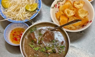 Sài Gòn mưa ăn gì? 