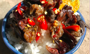 Ba khía trộn - món ăn ngon trứ danh miền Tây làm hao cơm tốn gạo