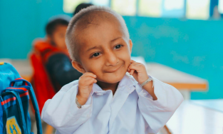 Cậu bé tí hon Đinh Văn K'Rể qua đời