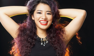 Con gái Cẩm Vân và Khắc Triệu ra MV đầu tay, được khen như Rihana