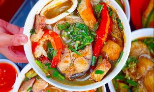 Quán ăn 7 ngày 7 món độc đáo 30 năm tuổi cực nổi tiếng tại Sài Gòn
