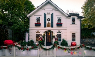 Tận hưởng Noel tại ngôi nhà đậm chất Giáng sinh giá 23 triệu đồng/ đêm