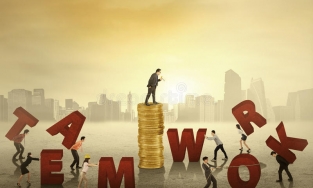 Đi làm hãy chọn sếp, đừng chọn lương!