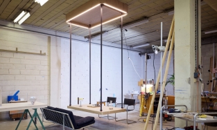 Flying Table, 'chiếc bàn bay' đa năng nhà càng chật cần có