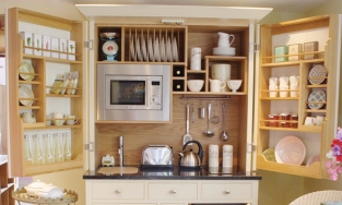 4 giải pháp lưu trữ thông minh cho bếp nhỏ luôn gọn gàng, tiện dụng