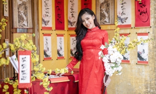 12 con giáp nên mặc màu gì mùng 1 Tết Tân Sửu để cả năm may mắn?