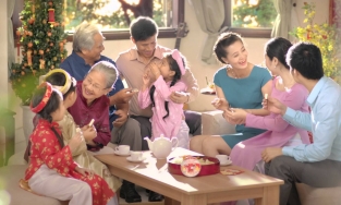 Tết này, nhà mình xa quê