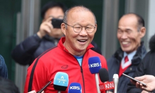 Ông Park Hang Seo đang có ý định nhập quốc tịch Việt Nam?