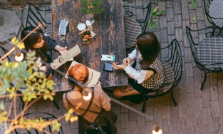 3 quán cafe bán xuyên đêm ở khu trung tâm Hà Nội cho hội cú đêm tụ tập