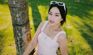 Hôm qua sao làm gì (30/4): Sao Việt nô nức đi du lịch, Đông Nhi khoe con