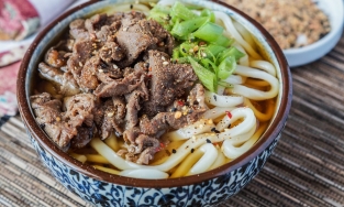 Công thức nấu mì Udon thịt bò ngon khó cưỡng tại nhà