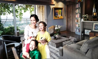 Căn hộ 203m² giá 22 tỷ  nhìn ra sông Sài Gòn đầy an yên của diva Hồng Nhung