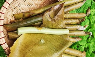 Lạ lẫm với món bánh cúng nhưng lại không dùng để cúng của miền Tây